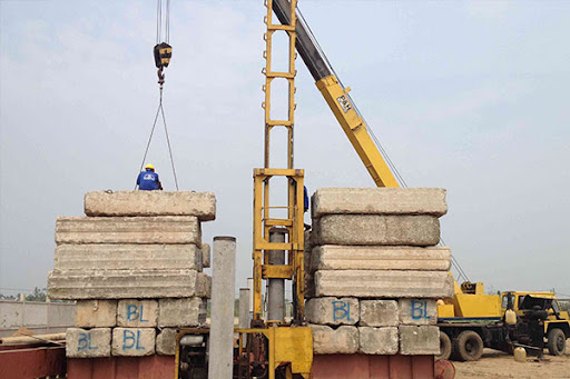 Giá Ép Cọc Bê Tông TPHCM Mới Nhất 2025