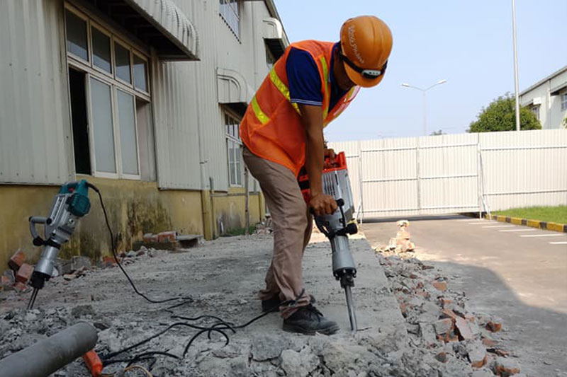 Tiêu Chuẩn An Toàn Trong Đục Phá Bê Tông