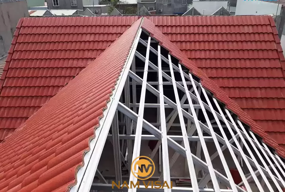Nhà Mái ngói (Tiled Roof)