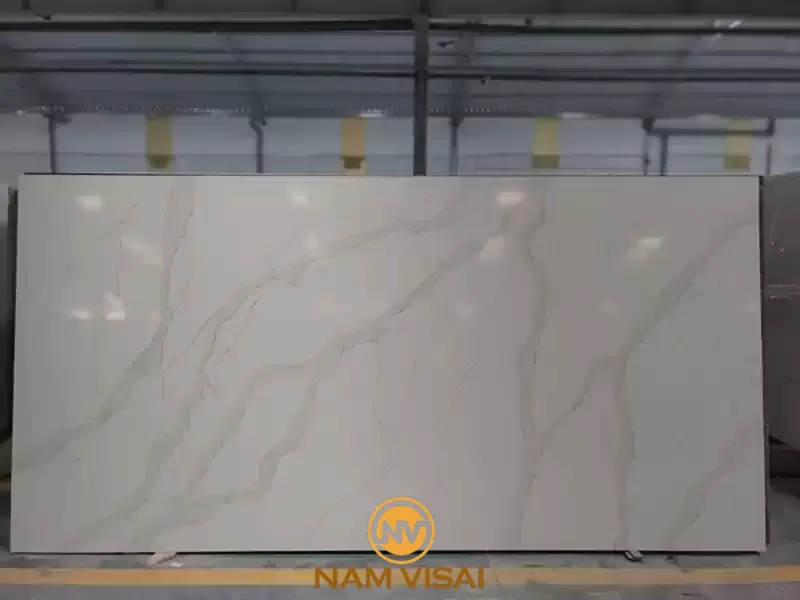 Đá Quartz vượt trội về độ bền.