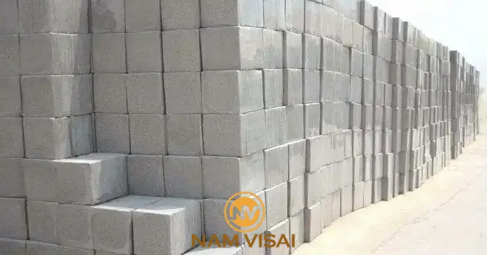 Bê tông tươi mác 200 là lựa chọn phù hợp nhất cho phần lớn công trình dân dụng vì đáp ứng tốt ba yếu tố quan trọng: độ bền, tính ổn định khi thi công, và chi phí tối ưu.