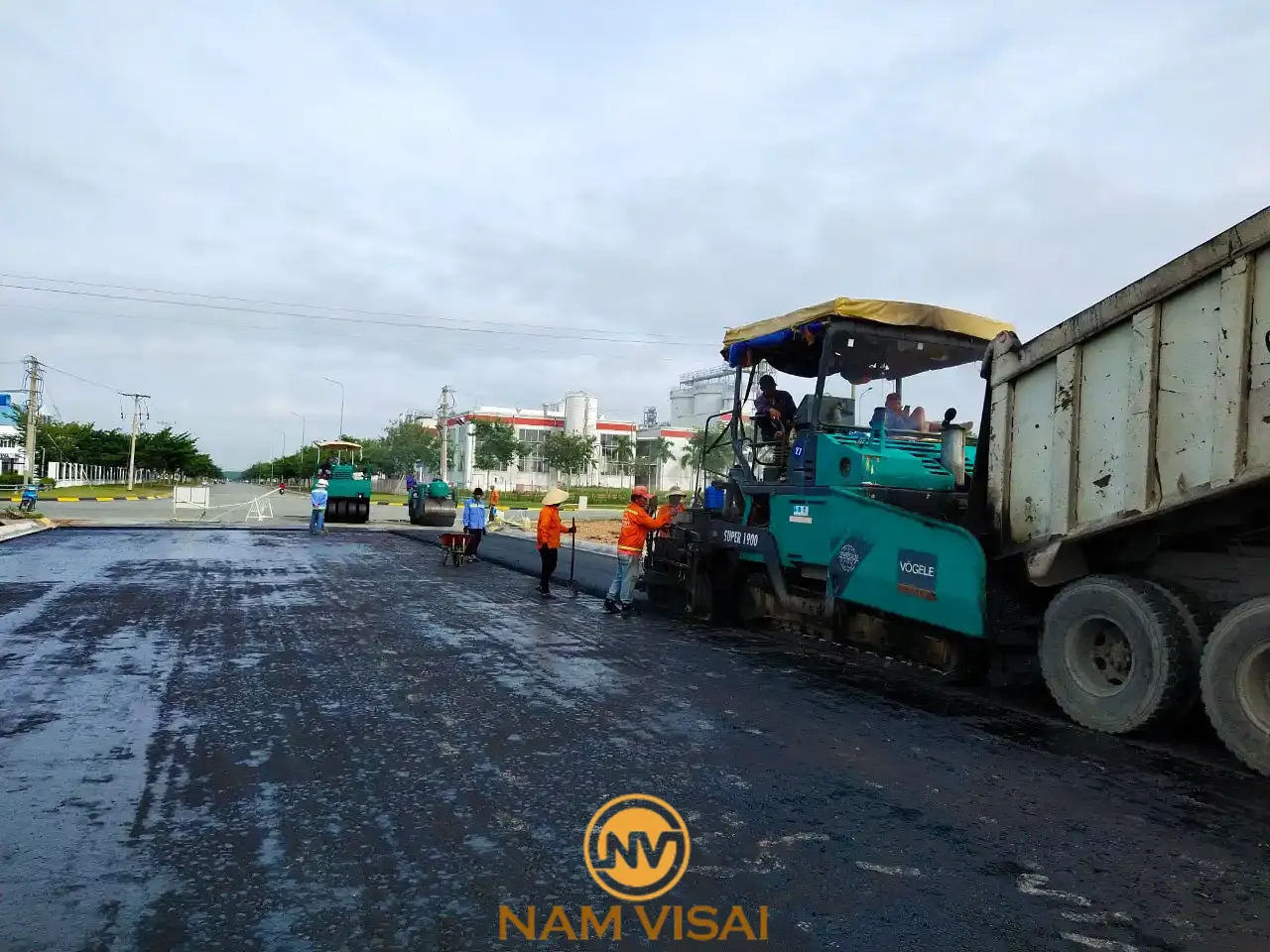 Ưu Điểm Của Bê Tông Nhựa Nóng So Với Các Vật Liệu Khác